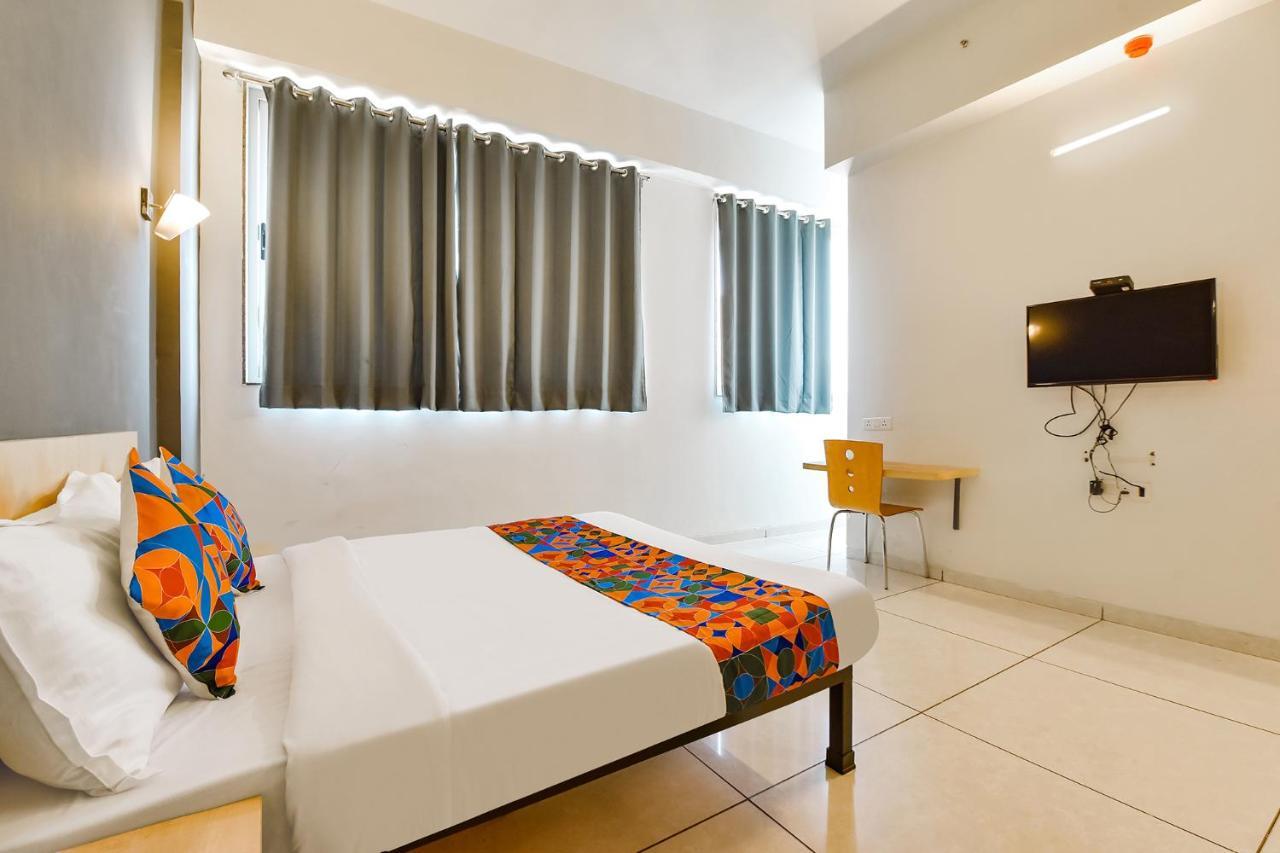Fabhotel Kaviya - Bopal أحمد أباد المظهر الخارجي الصورة